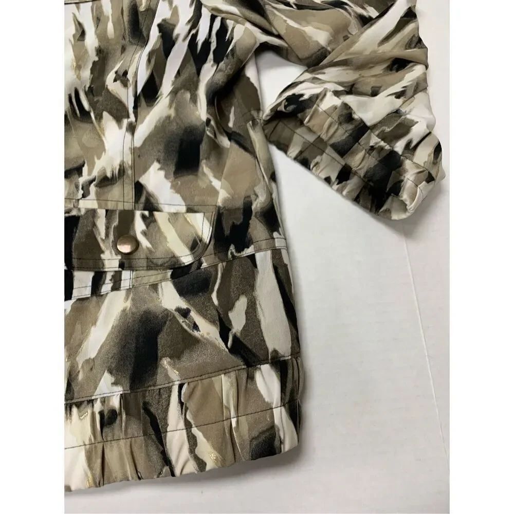 Abstract Patterned Zenergy Activewear Jacket - Picture 2 of 8